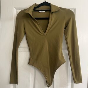 Aritzia “Babaton” Bodysuit